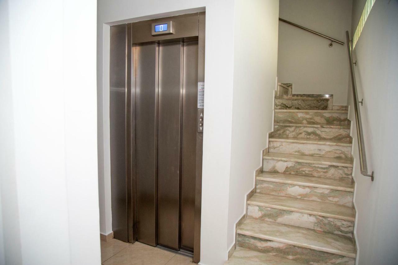 Sophia Central Loft & Apartments อาร์กอสโตลี ภายนอก รูปภาพ